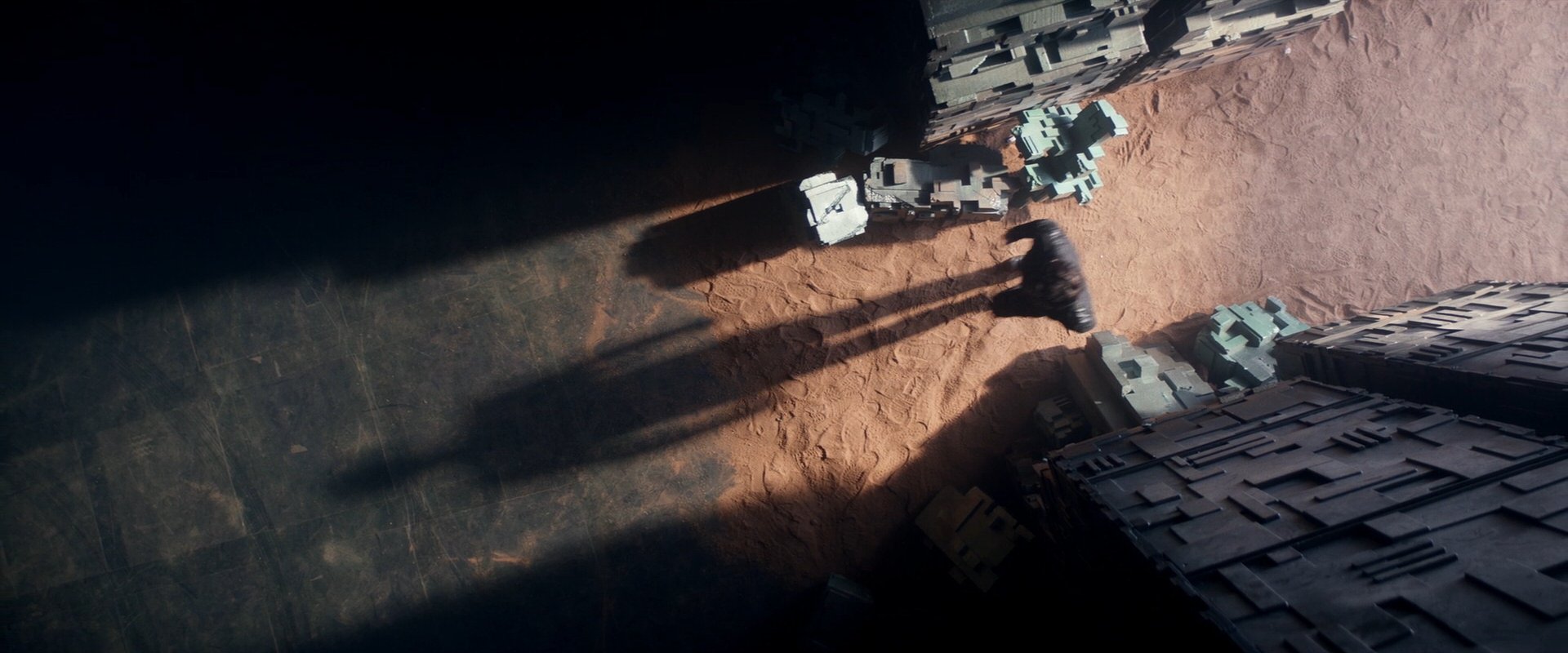 extant_StarTrek_PIC_1x10-EtInArcadiaEgoPart2_0036.jpg
