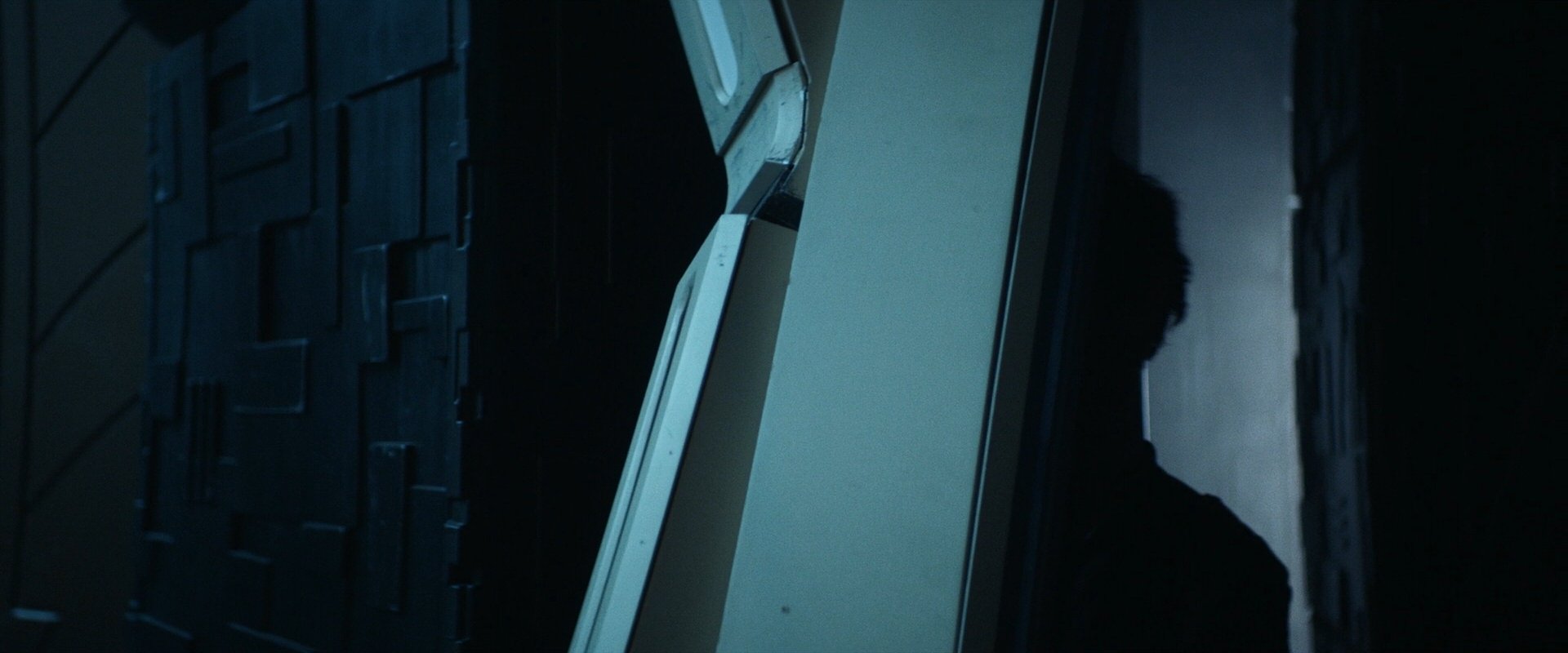 extant_StarTrek_PIC_1x10-EtInArcadiaEgoPart2_0064.jpg
