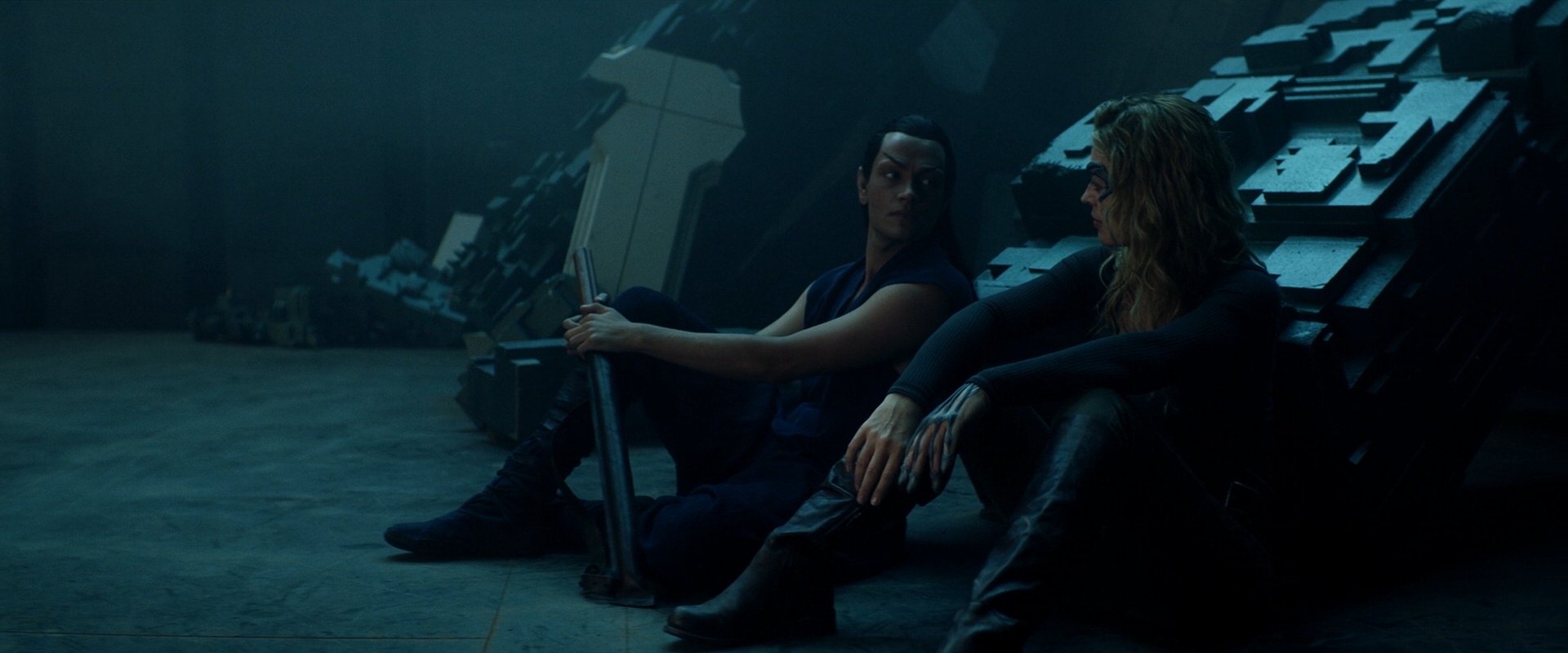 extant_StarTrek_PIC_1x10-EtInArcadiaEgoPart2_0094.jpg