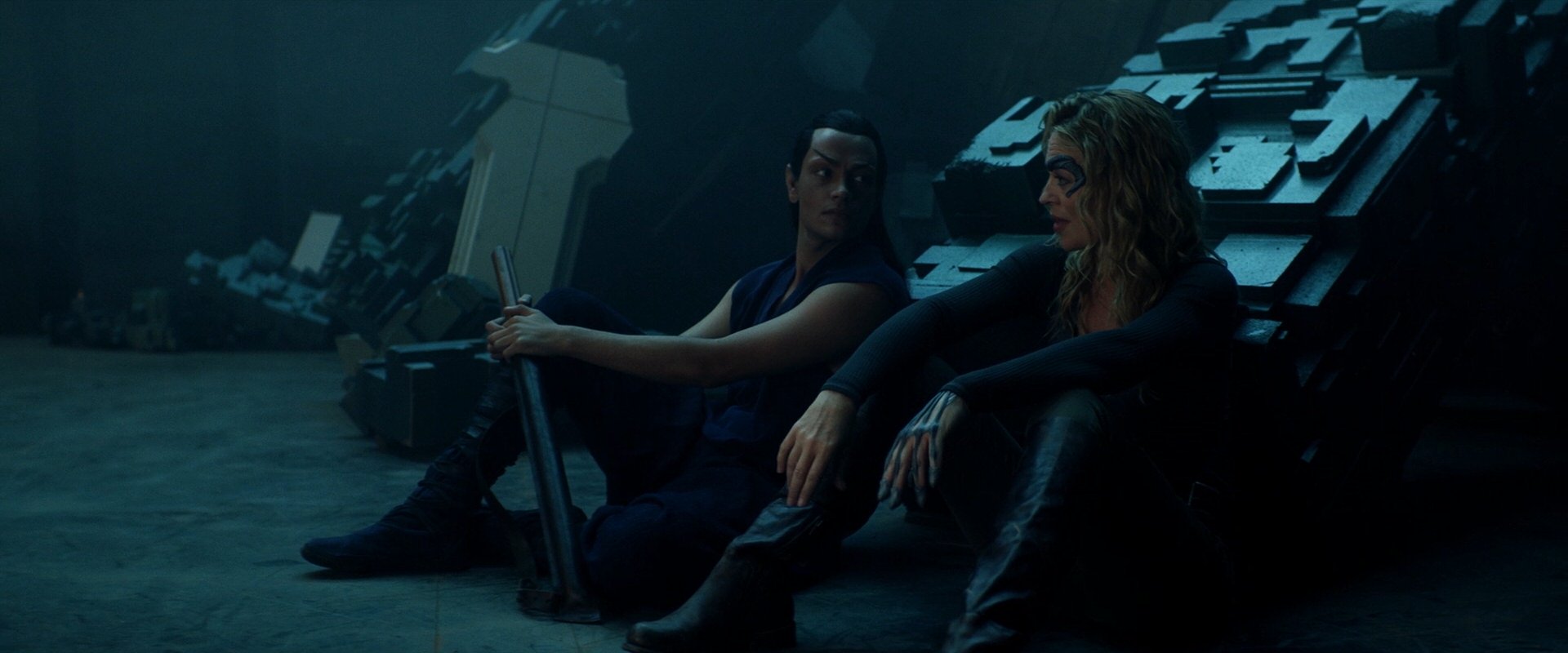 extant_StarTrek_PIC_1x10-EtInArcadiaEgoPart2_0096.jpg