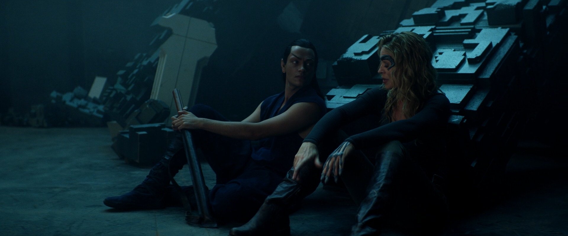 extant_StarTrek_PIC_1x10-EtInArcadiaEgoPart2_0097.jpg