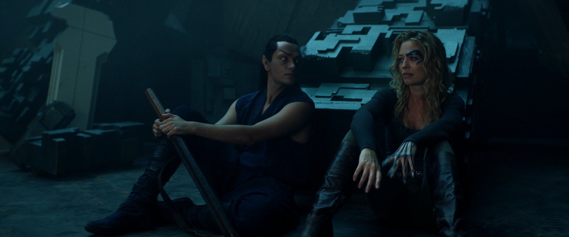 extant_StarTrek_PIC_1x10-EtInArcadiaEgoPart2_0105.jpg