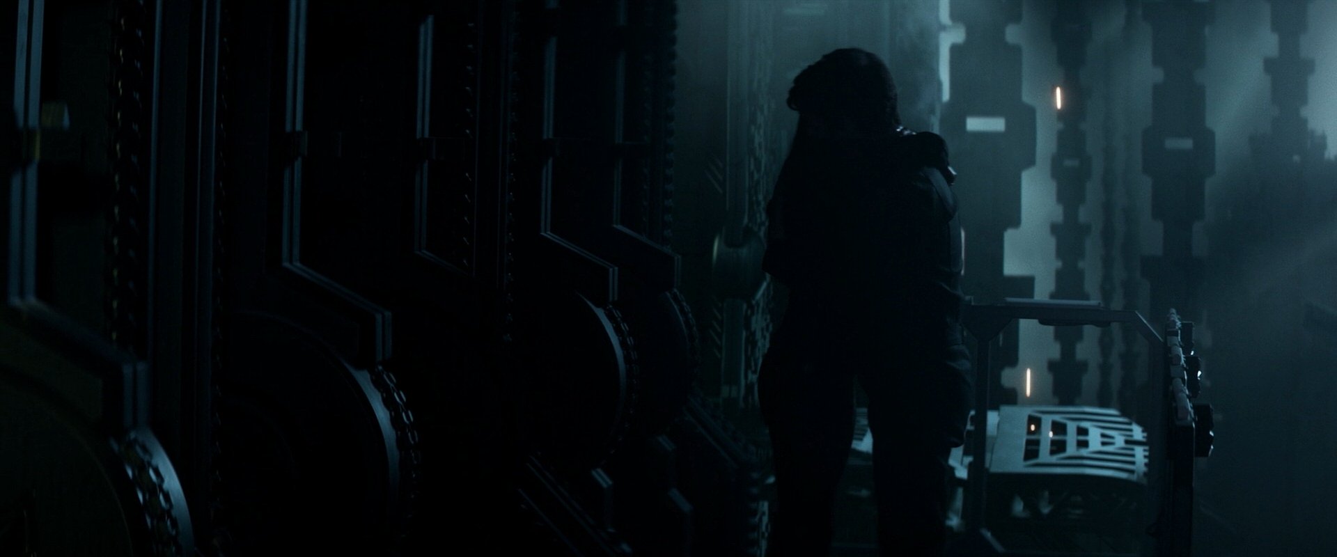 extant_StarTrek_PIC_1x10-EtInArcadiaEgoPart2_0194.jpg