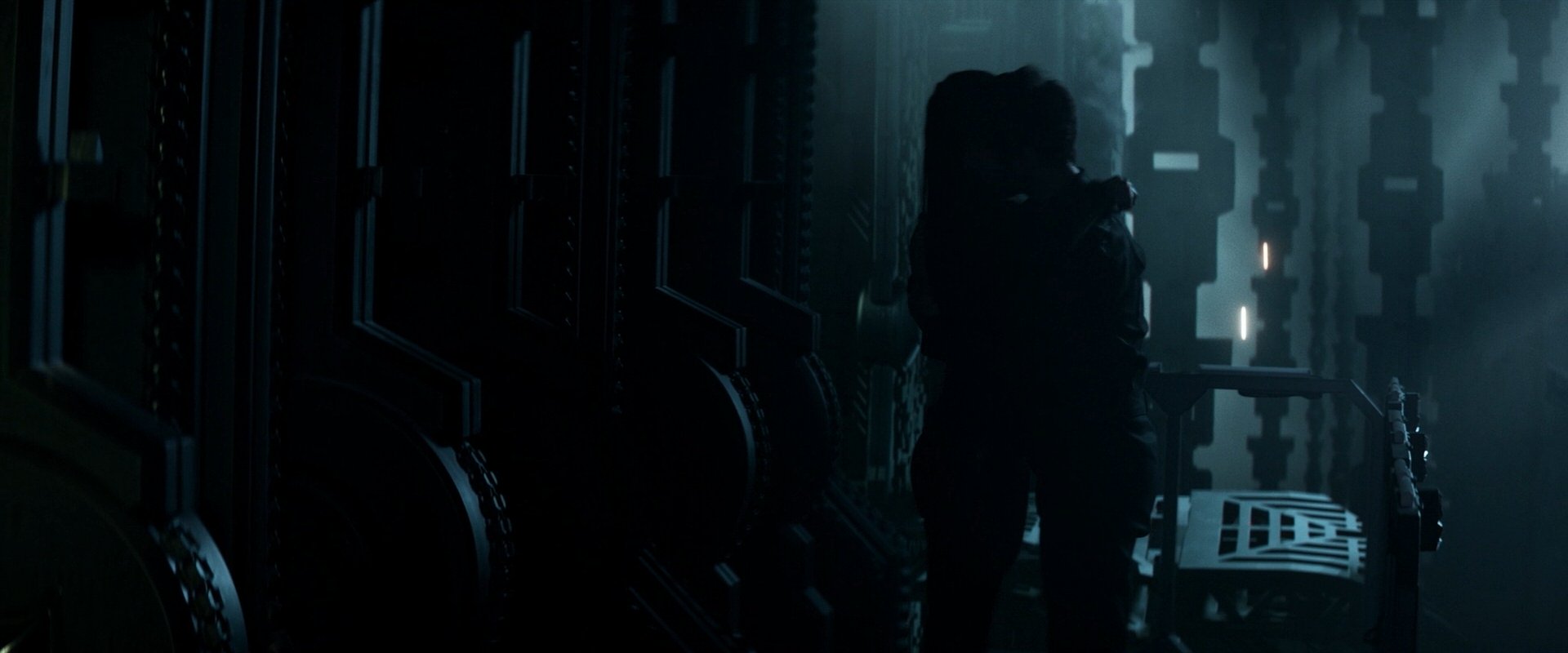 extant_StarTrek_PIC_1x10-EtInArcadiaEgoPart2_0195.jpg