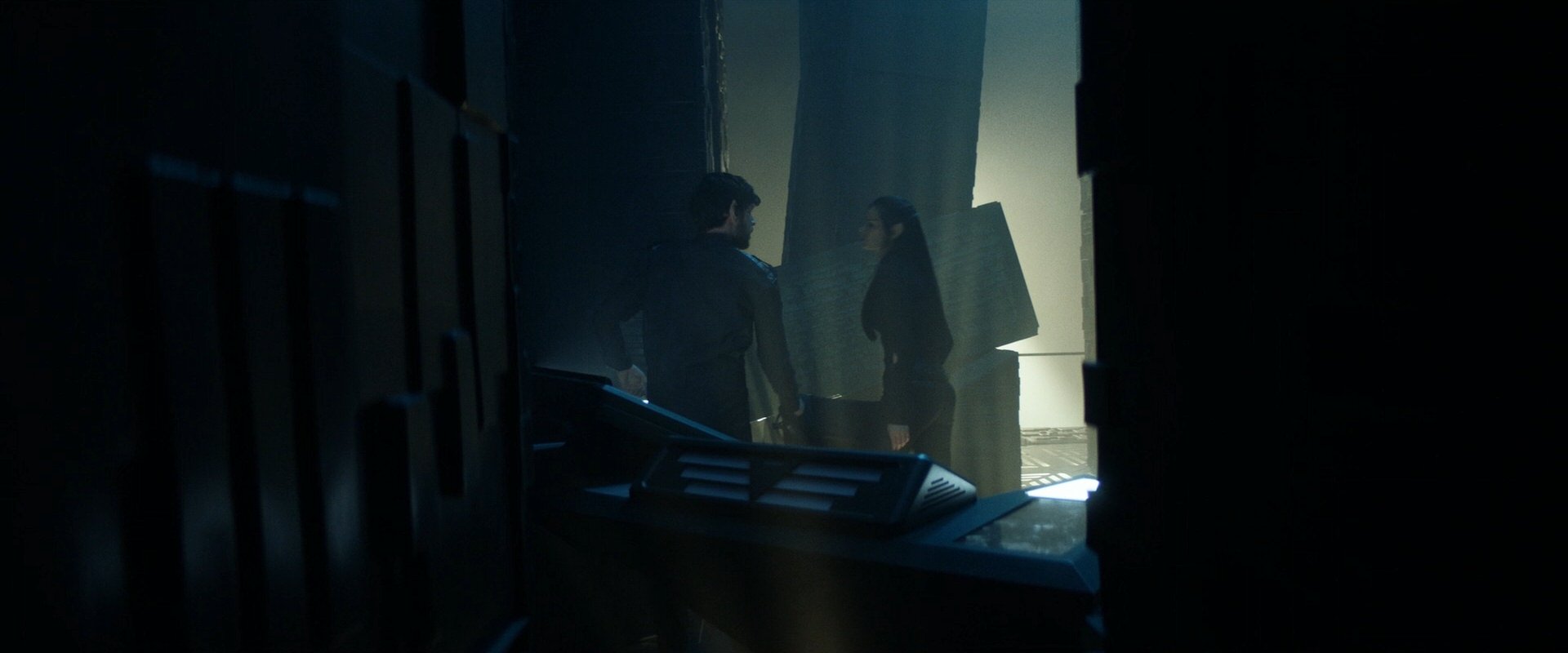 extant_StarTrek_PIC_1x10-EtInArcadiaEgoPart2_0438.jpg