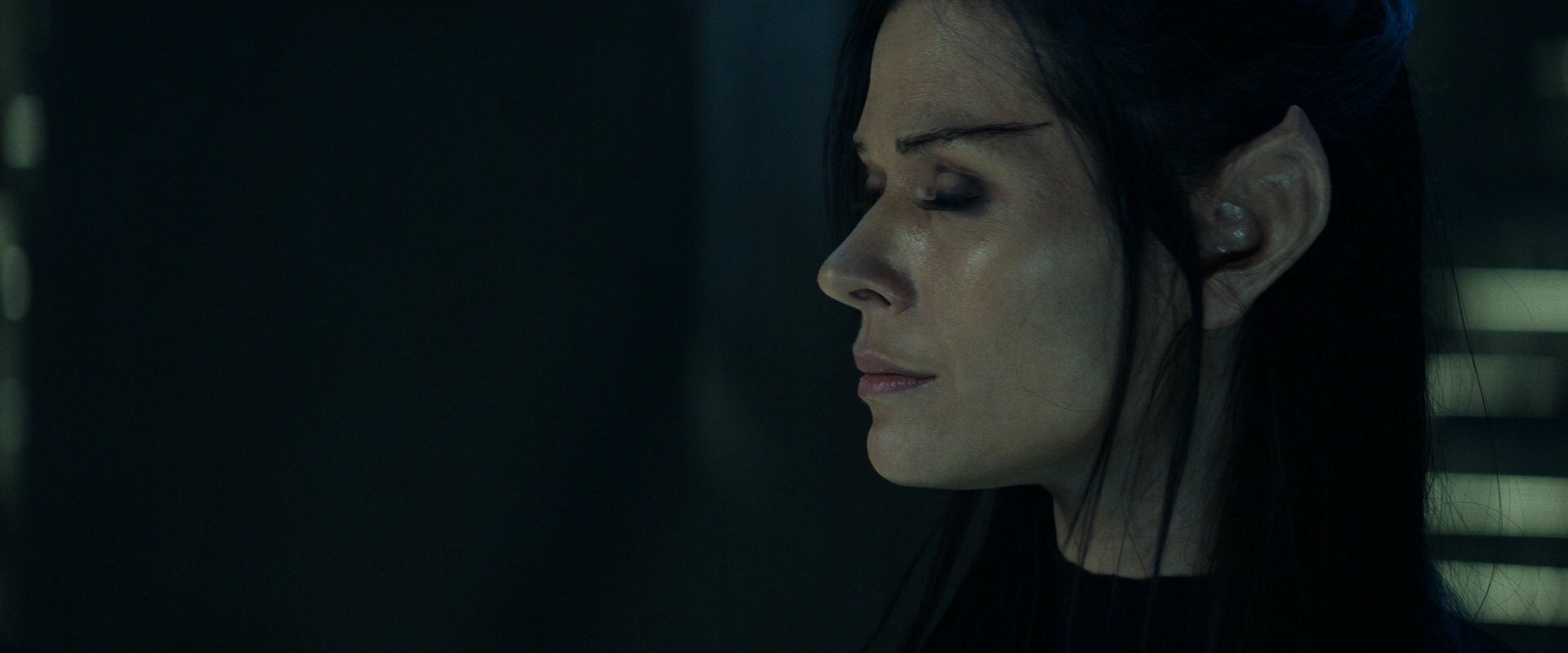 extant_StarTrek_PIC_1x10-EtInArcadiaEgoPart2_0490.jpg