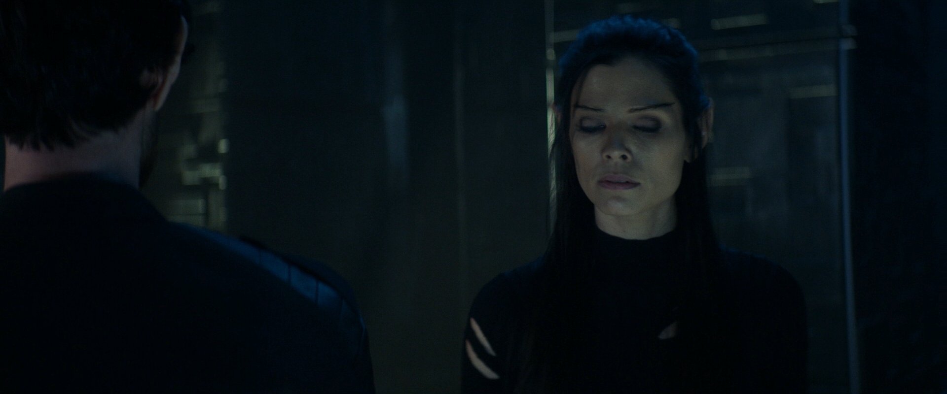 extant_StarTrek_PIC_1x10-EtInArcadiaEgoPart2_0496.jpg