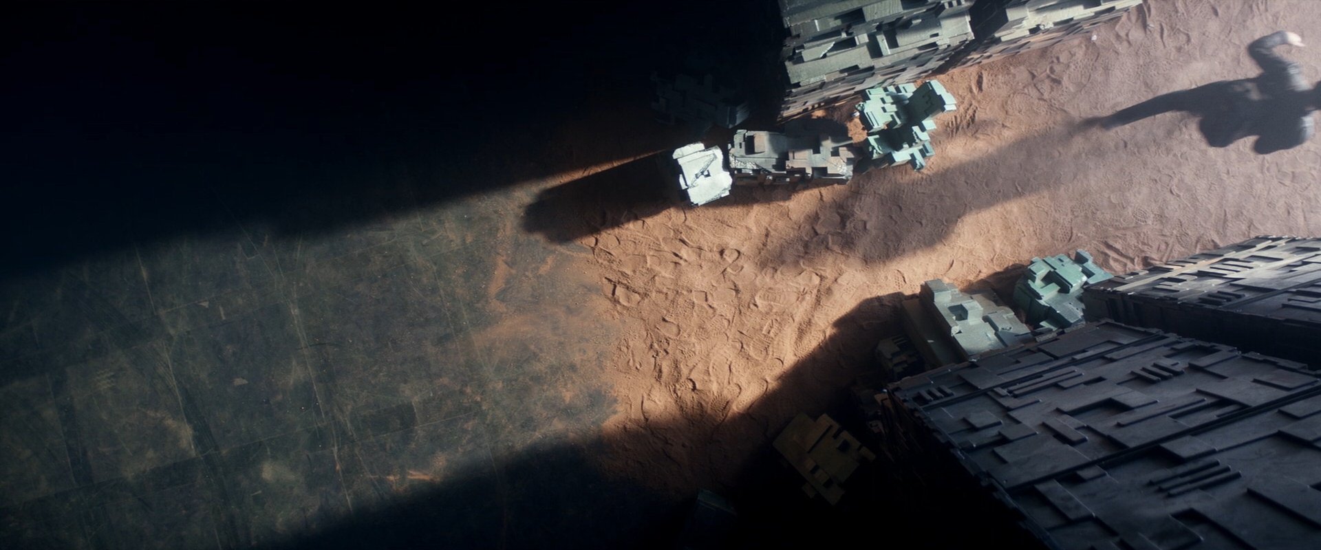 extant_StarTrek_PIC_1x10-EtInArcadiaEgoPart2_0534.jpg