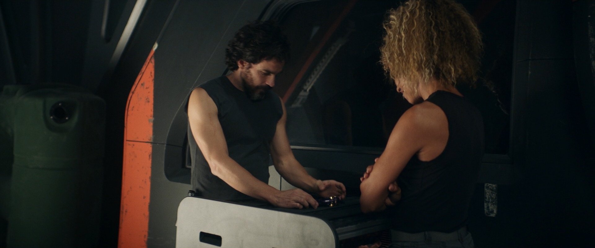extant_StarTrek_PIC_1x10-EtInArcadiaEgoPart2_0588.jpg