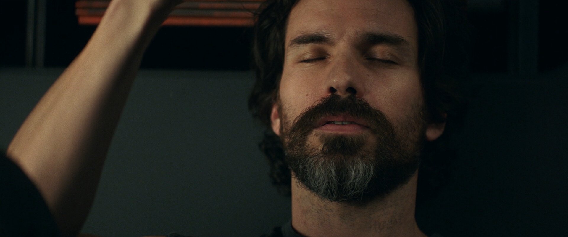 extant_StarTrek_PIC_1x10-EtInArcadiaEgoPart2_0728.jpg