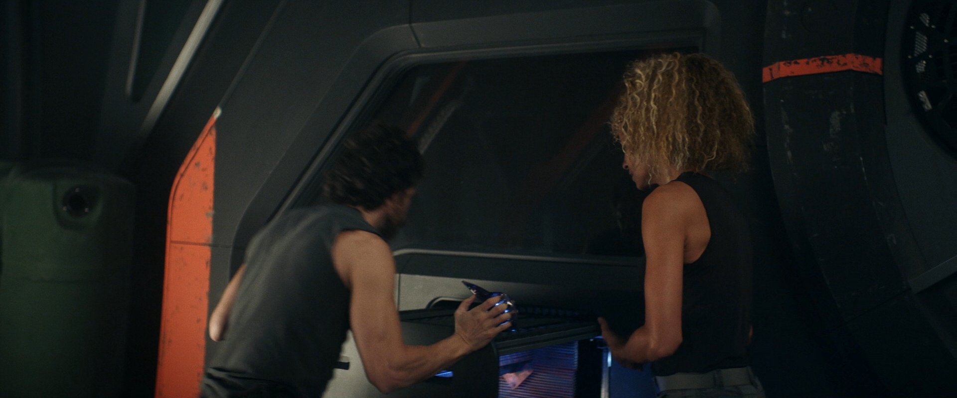 extant_StarTrek_PIC_1x10-EtInArcadiaEgoPart2_0757.jpg