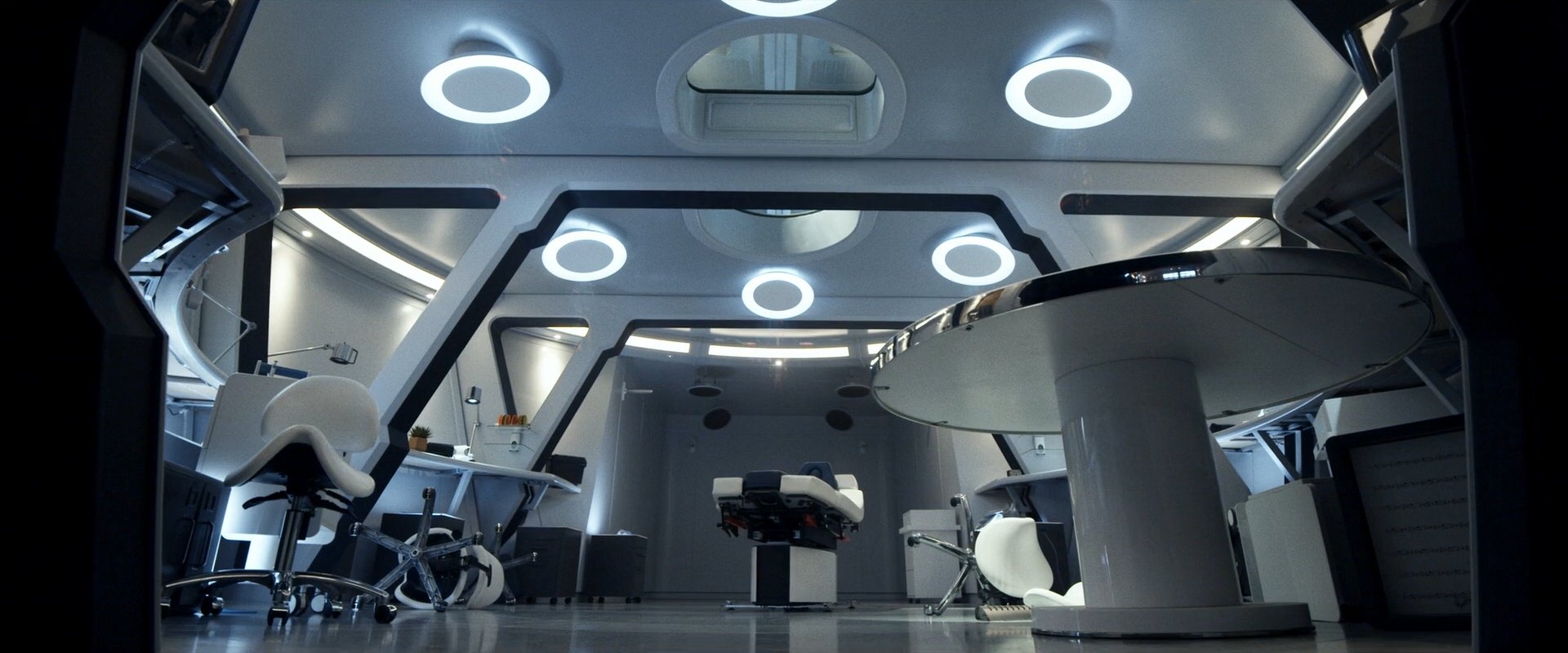 extant_StarTrek_PIC_1x10-EtInArcadiaEgoPart2_0764.jpg