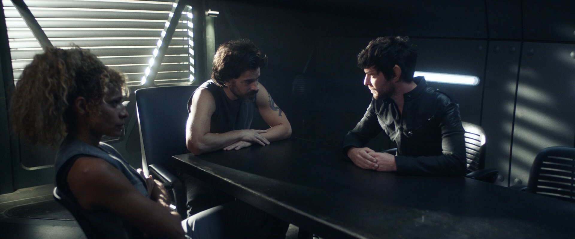 extant_StarTrek_PIC_1x10-EtInArcadiaEgoPart2_1002.jpg