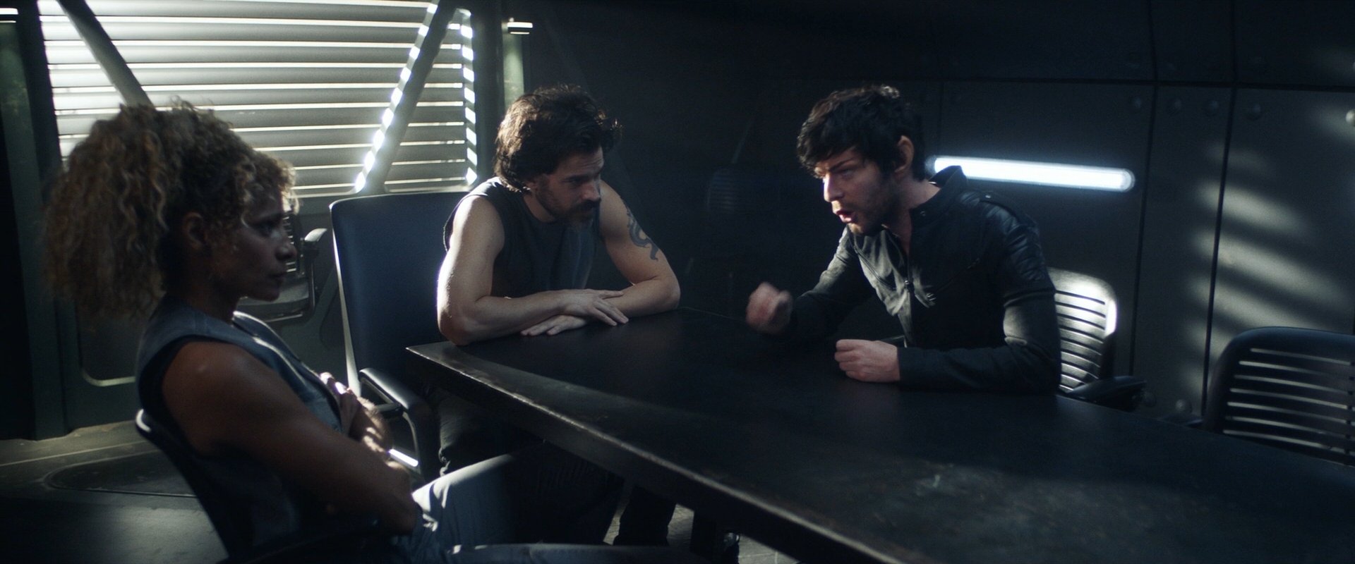 extant_StarTrek_PIC_1x10-EtInArcadiaEgoPart2_1005.jpg