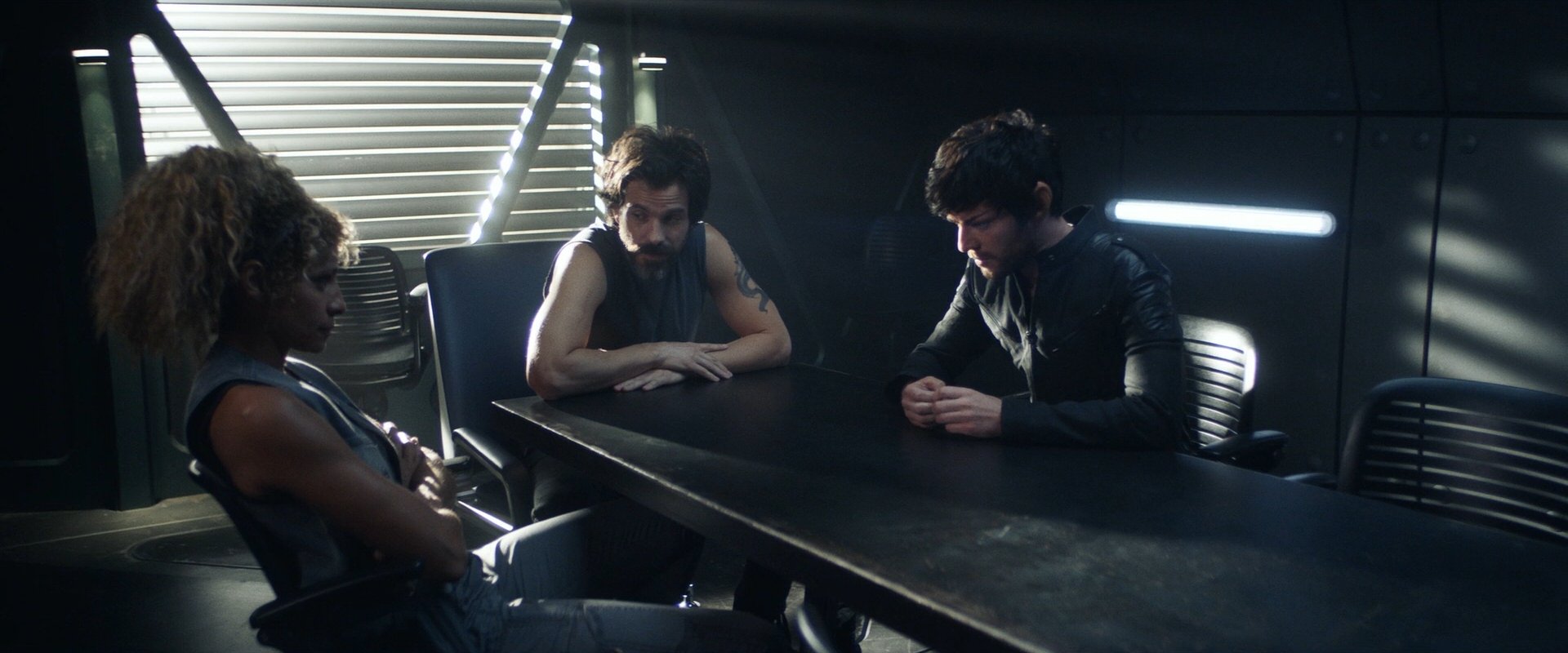 extant_StarTrek_PIC_1x10-EtInArcadiaEgoPart2_1021.jpg