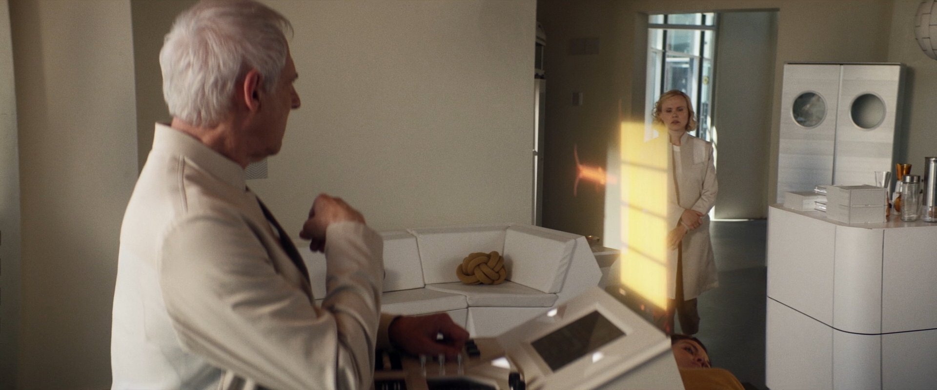 extant_StarTrek_PIC_1x10-EtInArcadiaEgoPart2_1101.jpg