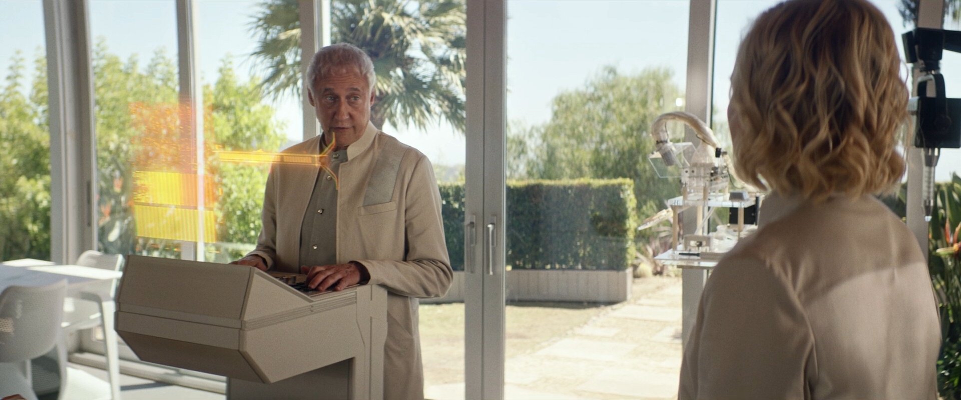 extant_StarTrek_PIC_1x10-EtInArcadiaEgoPart2_1111.jpg