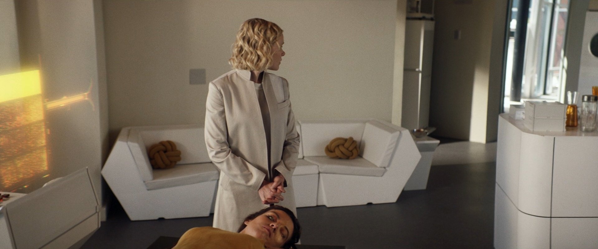 extant_StarTrek_PIC_1x10-EtInArcadiaEgoPart2_1166.jpg