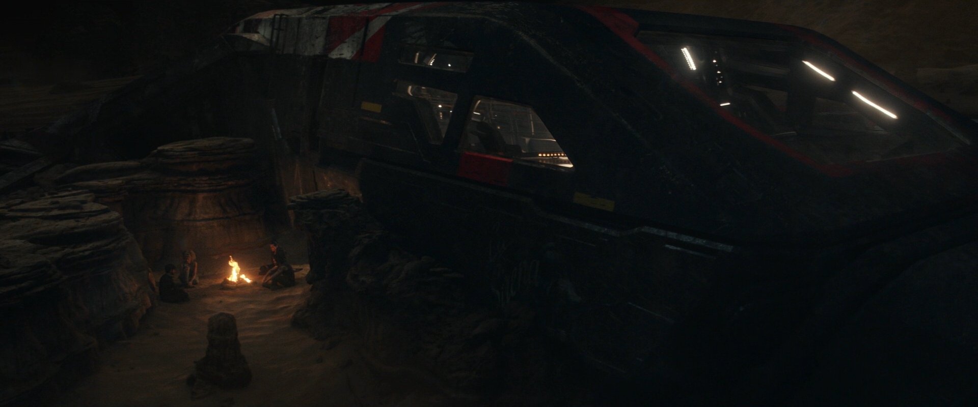 extant_StarTrek_PIC_1x10-EtInArcadiaEgoPart2_1211.jpg