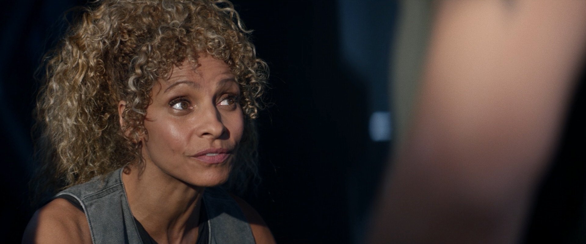 extant_StarTrek_PIC_1x10-EtInArcadiaEgoPart2_1530.jpg