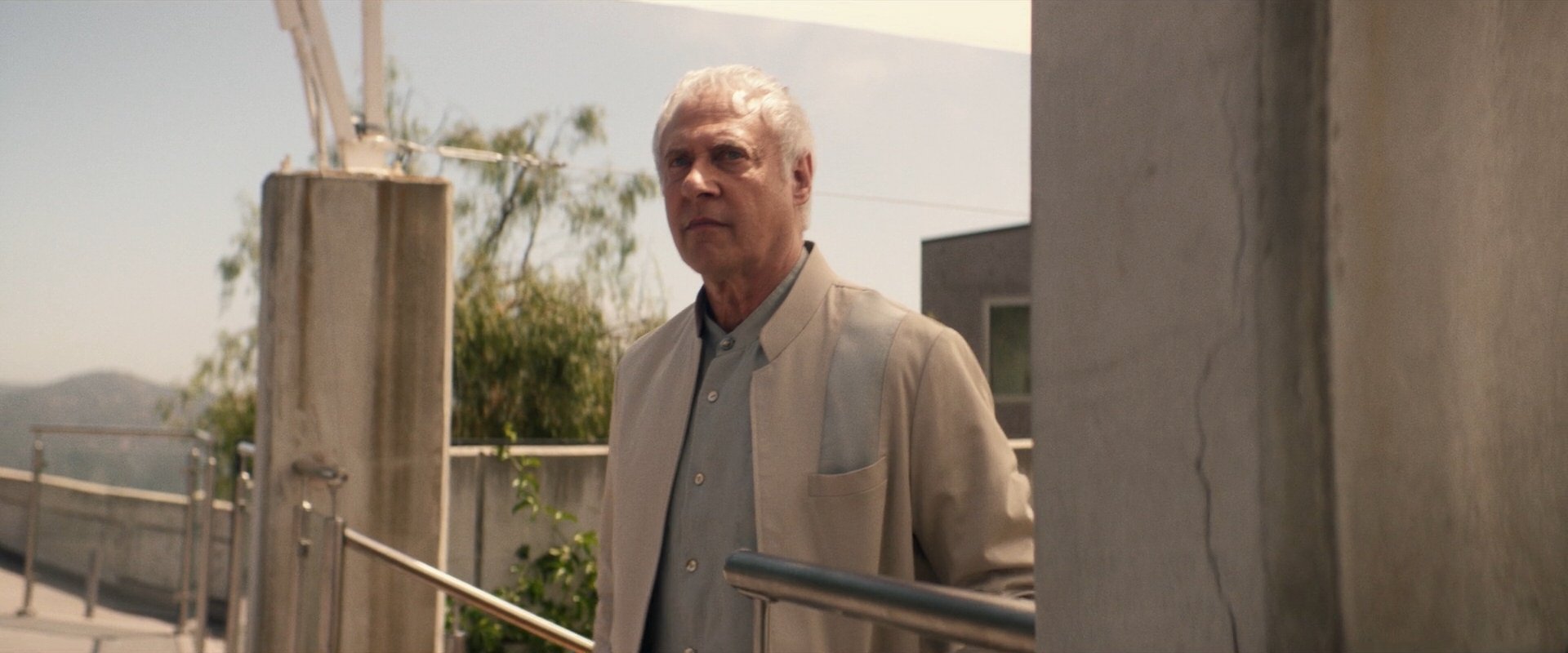 extant_StarTrek_PIC_1x10-EtInArcadiaEgoPart2_2015.jpg
