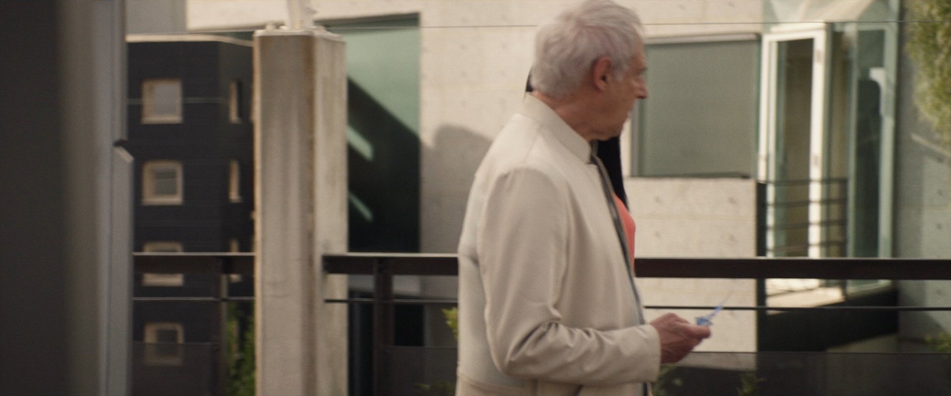 extant_StarTrek_PIC_1x10-EtInArcadiaEgoPart2_2059.jpg