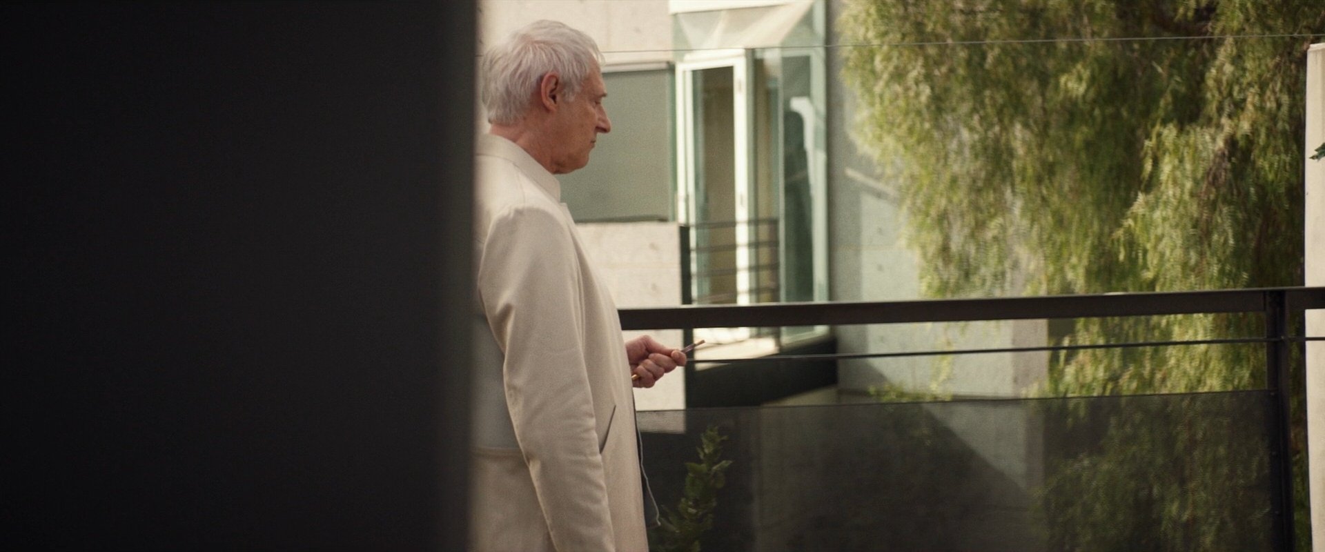 extant_StarTrek_PIC_1x10-EtInArcadiaEgoPart2_2116.jpg