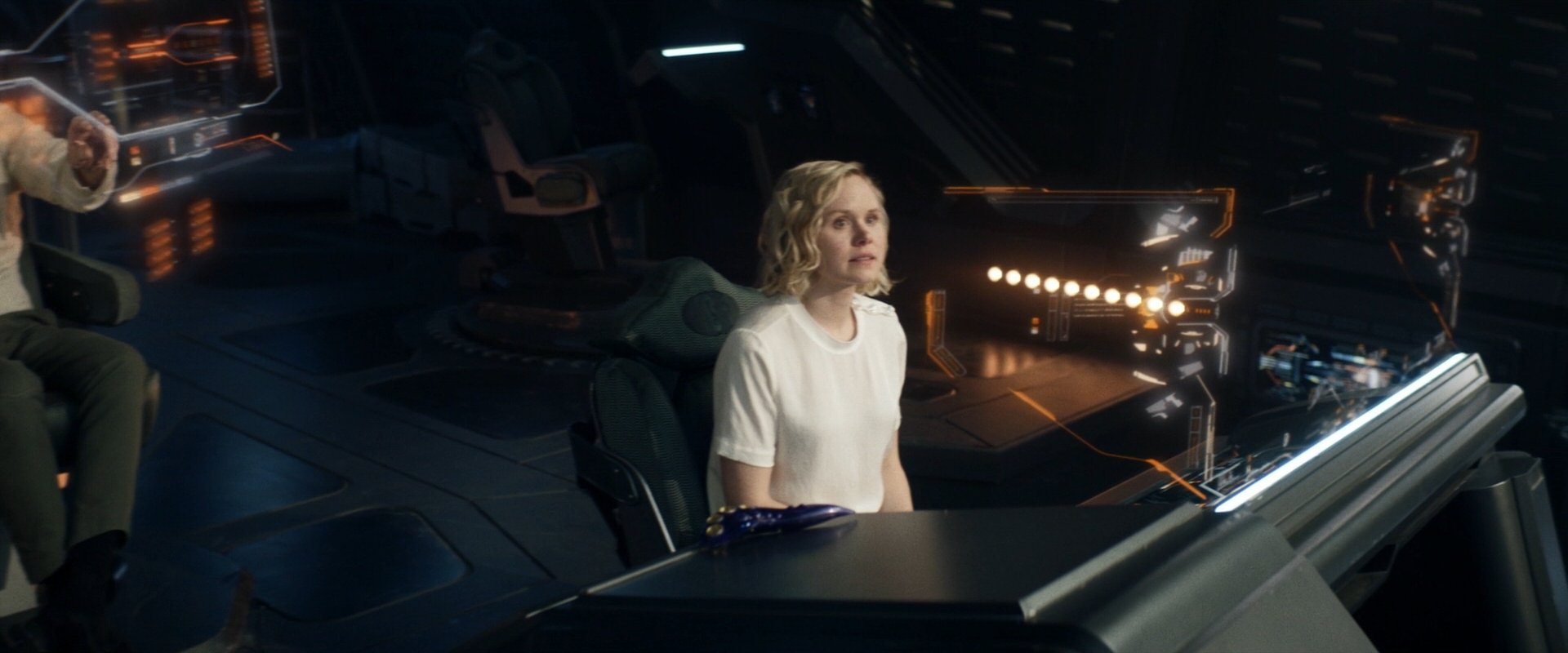 extant_StarTrek_PIC_1x10-EtInArcadiaEgoPart2_2171.jpg