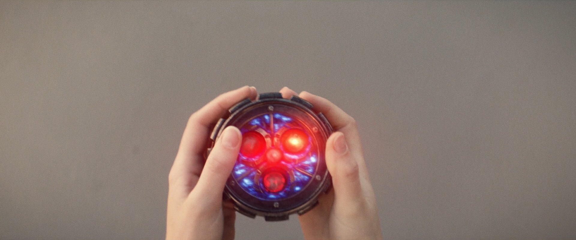 extant_StarTrek_PIC_1x10-EtInArcadiaEgoPart2_2261.jpg