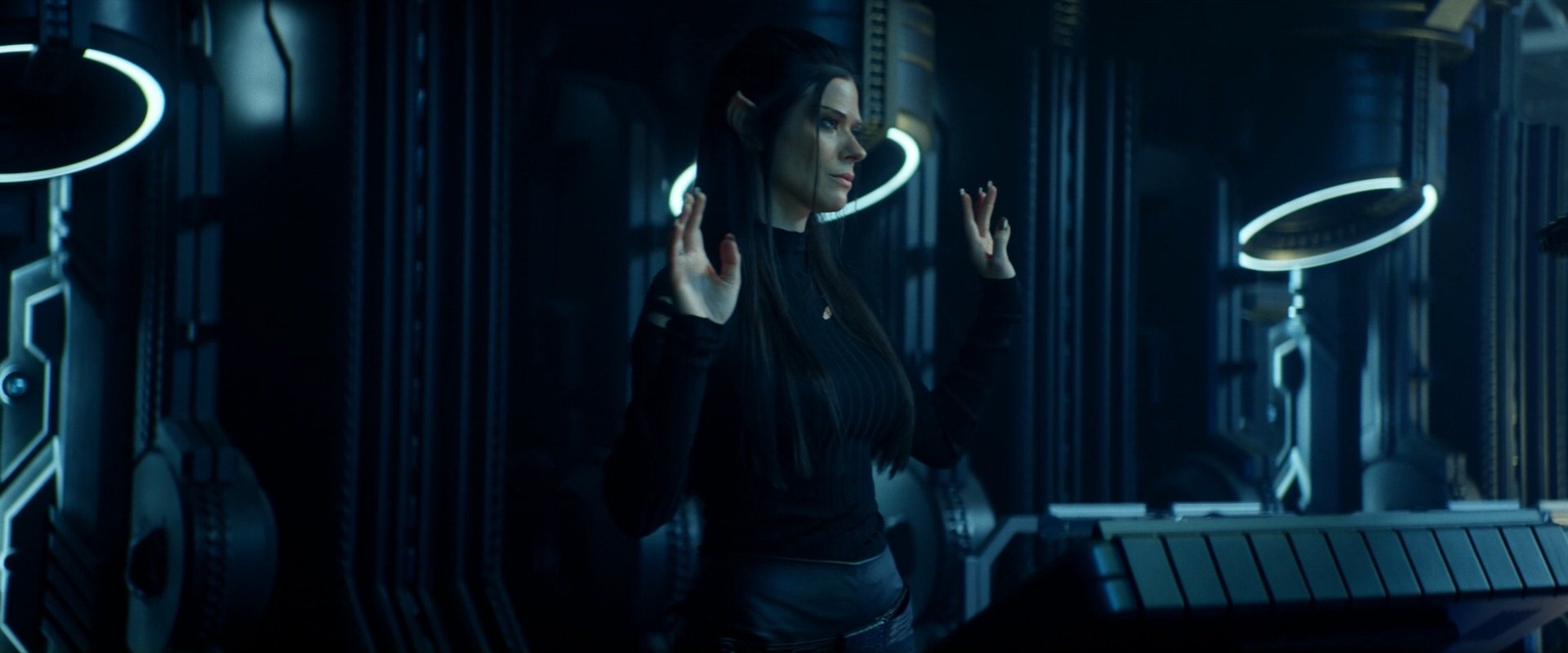 extant_StarTrek_PIC_1x10-EtInArcadiaEgoPart2_2314.jpg