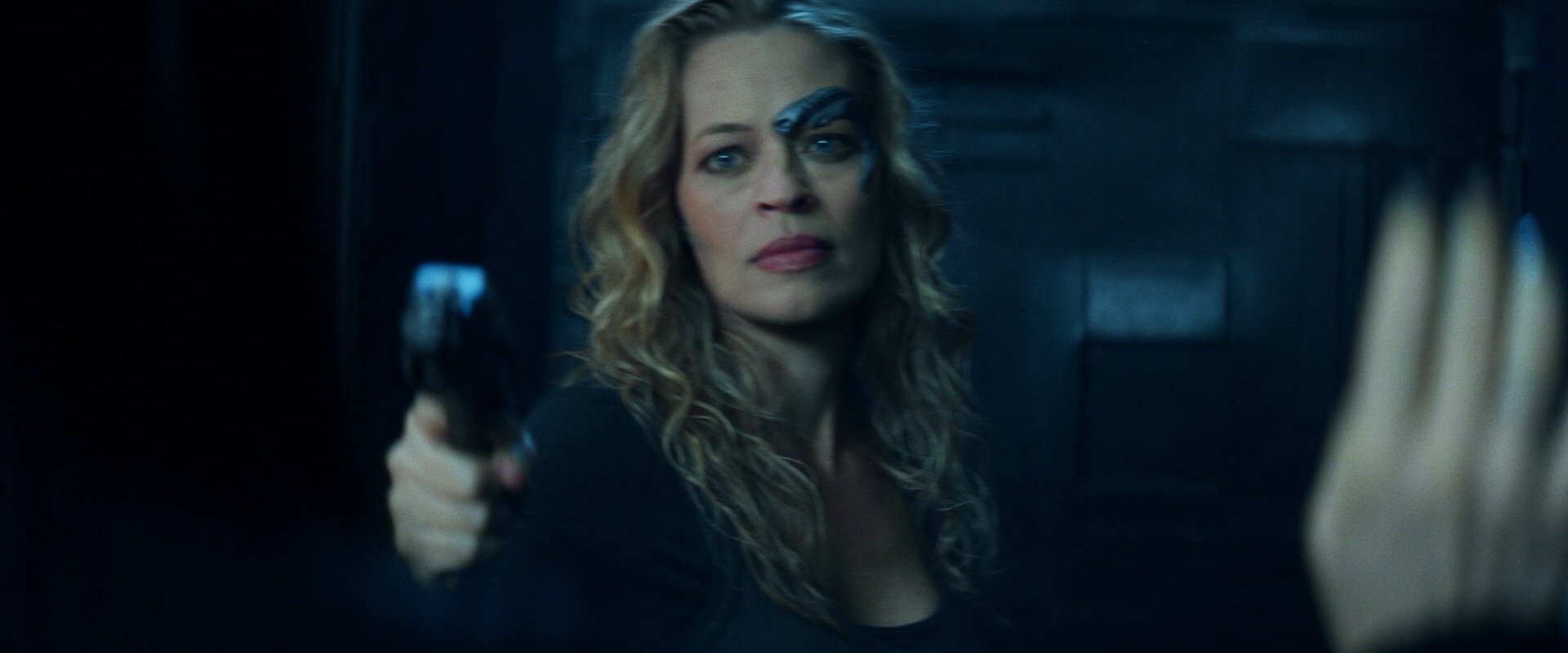 extant_StarTrek_PIC_1x10-EtInArcadiaEgoPart2_2334.jpg