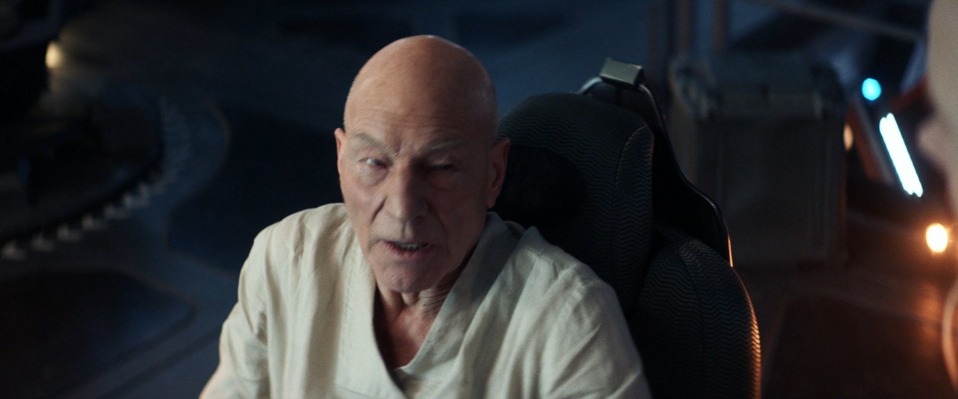 extant_StarTrek_PIC_1x10-EtInArcadiaEgoPart2_3315.jpg