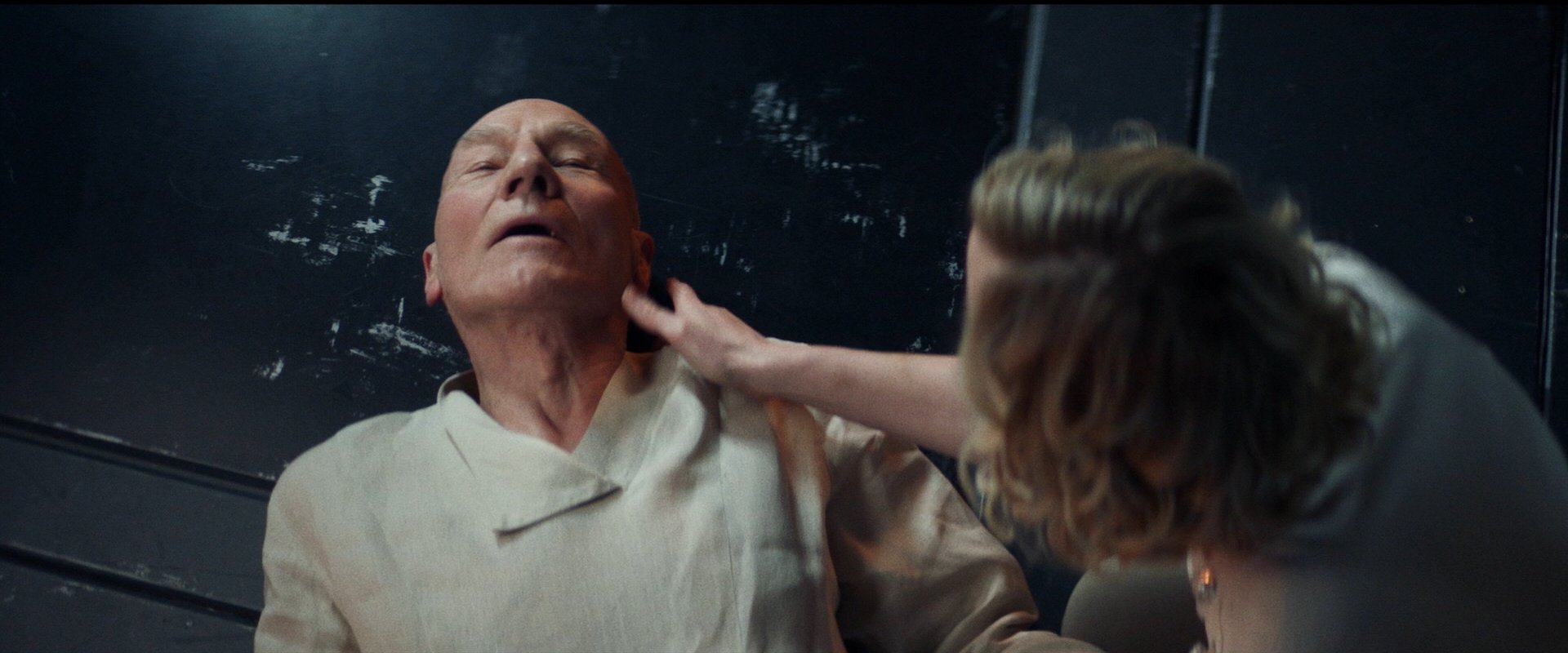 extant_StarTrek_PIC_1x10-EtInArcadiaEgoPart2_3682.jpg