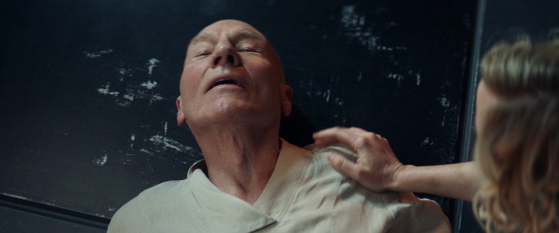 extant_StarTrek_PIC_1x10-EtInArcadiaEgoPart2_3691.jpg