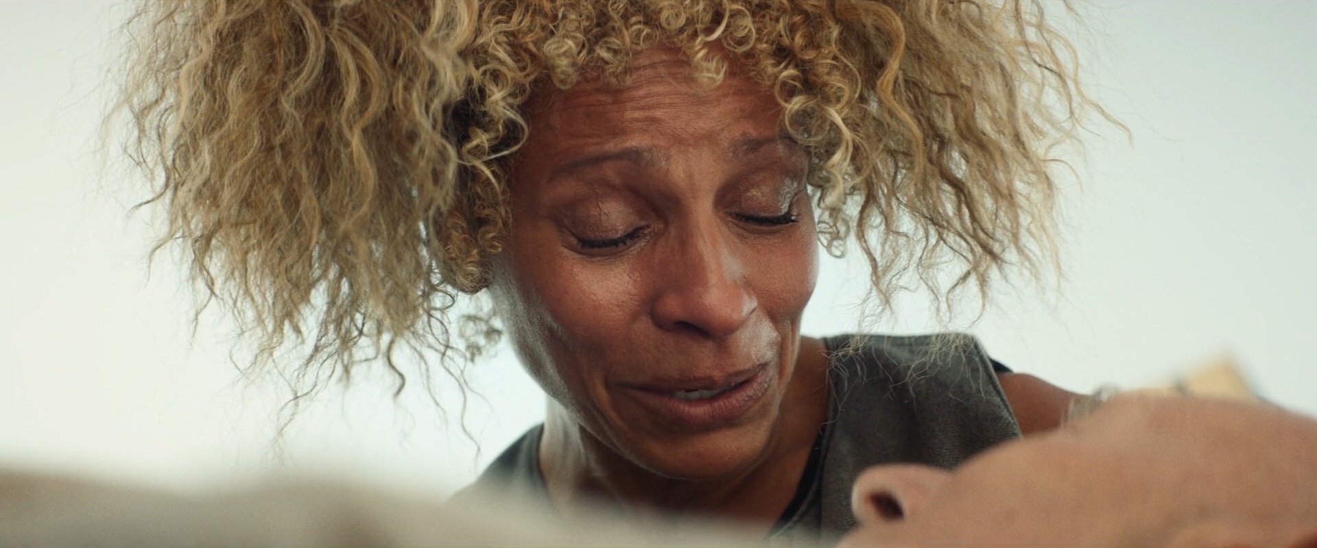 extant_StarTrek_PIC_1x10-EtInArcadiaEgoPart2_3857.jpg