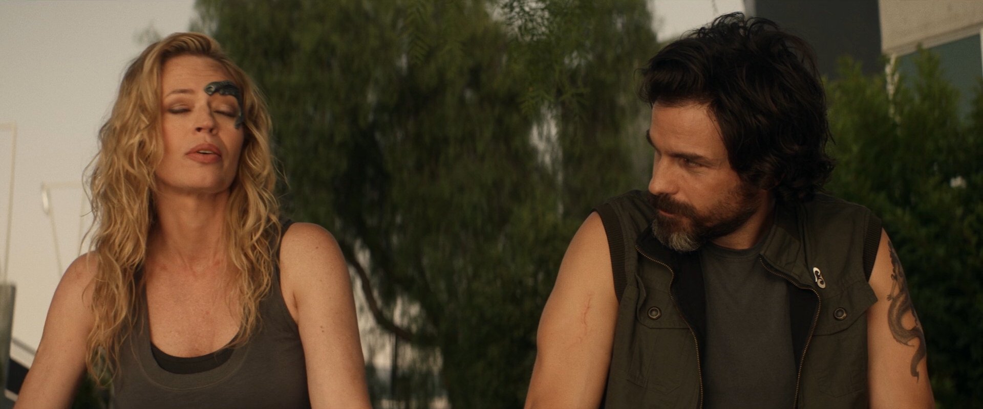 extant_StarTrek_PIC_1x10-EtInArcadiaEgoPart2_3959.jpg