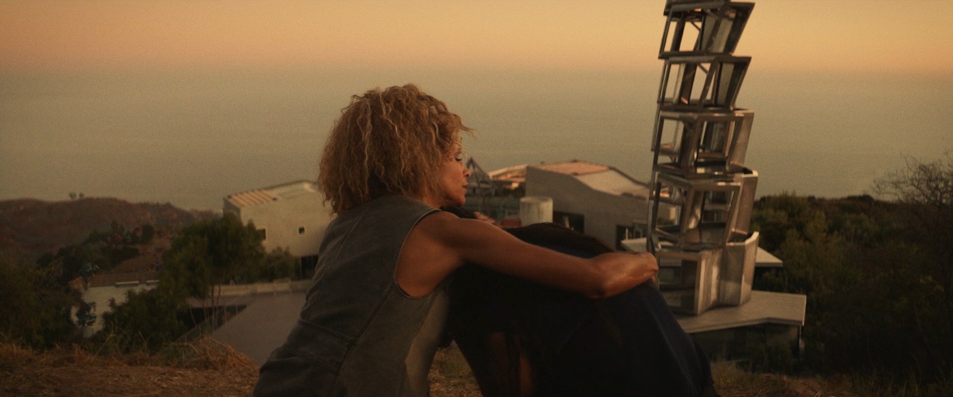 extant_StarTrek_PIC_1x10-EtInArcadiaEgoPart2_4236.jpg