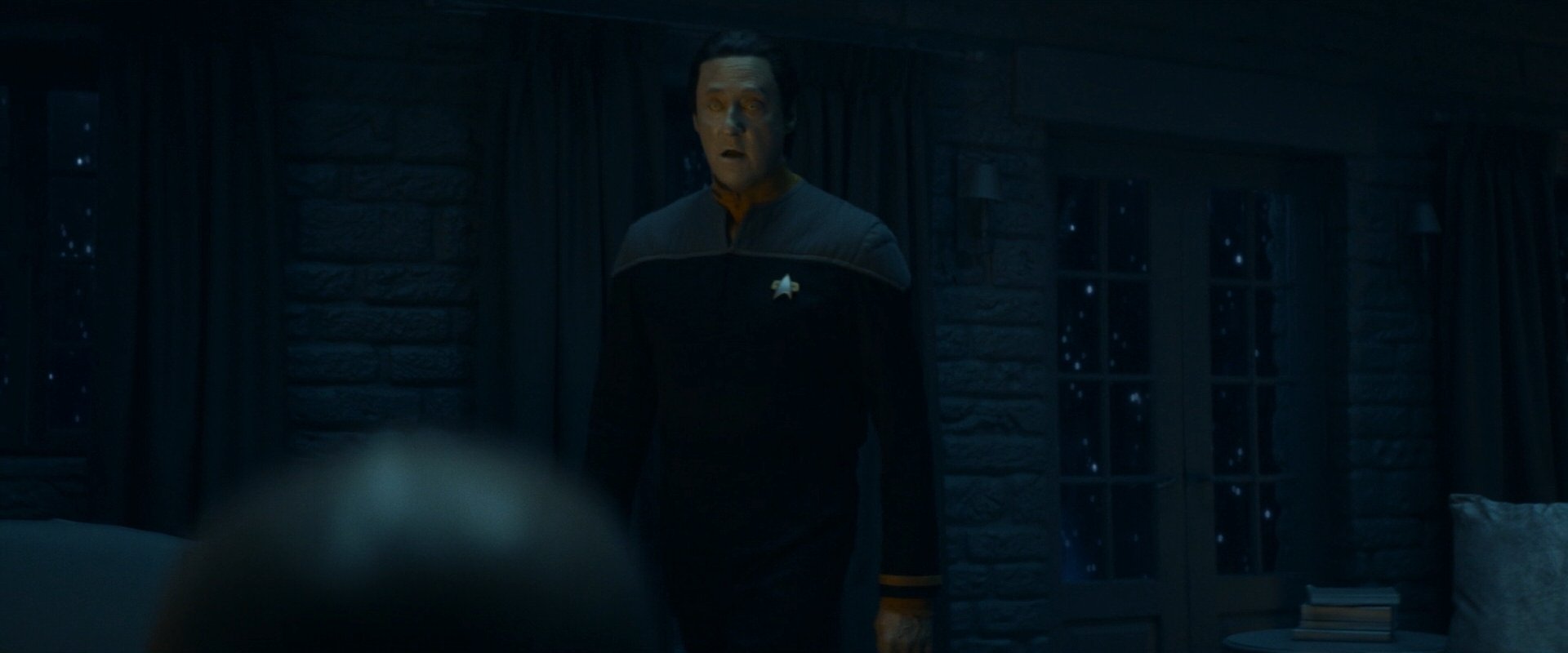 extant_StarTrek_PIC_1x10-EtInArcadiaEgoPart2_4326.jpg