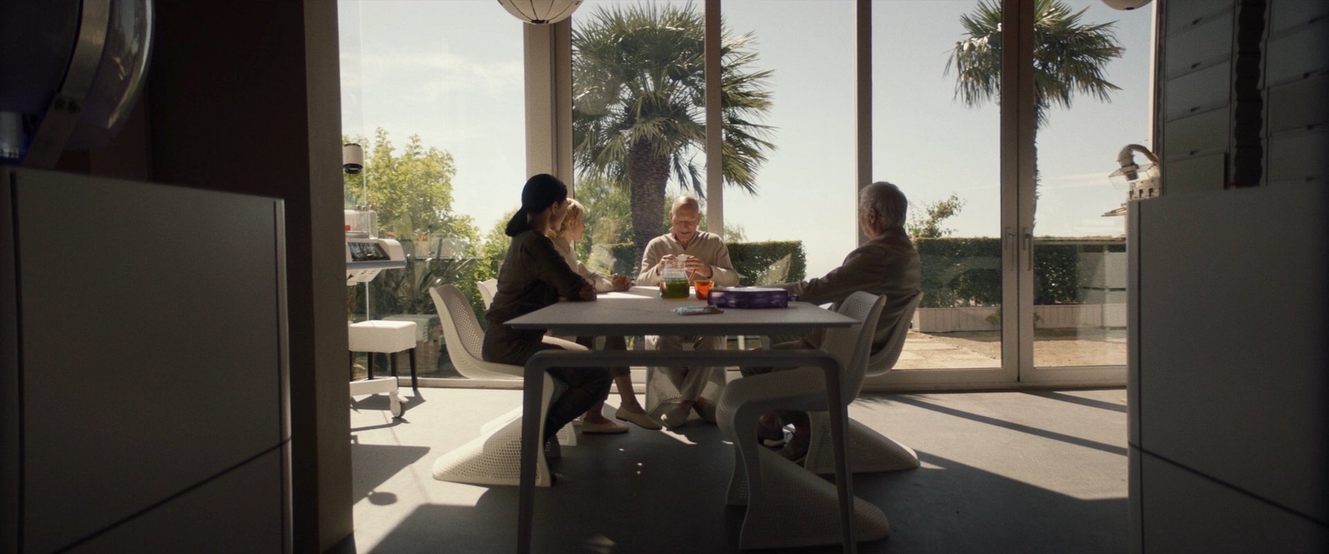 extant_StarTrek_PIC_1x10-EtInArcadiaEgoPart2_5078.jpg