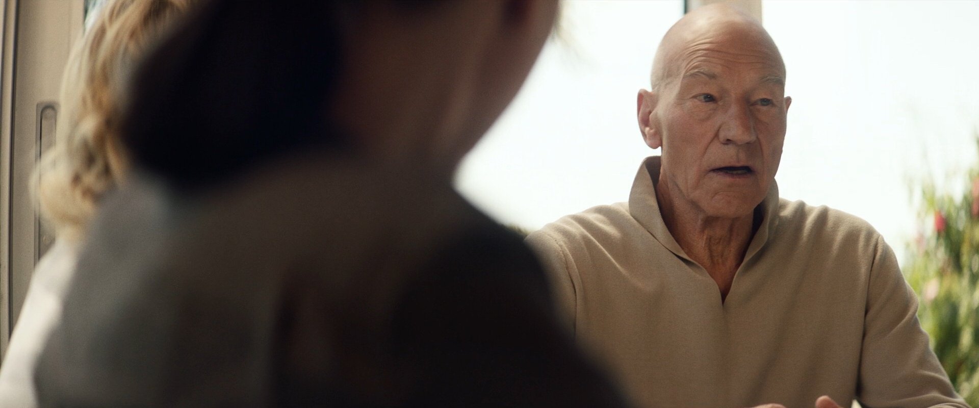 extant_StarTrek_PIC_1x10-EtInArcadiaEgoPart2_5106.jpg