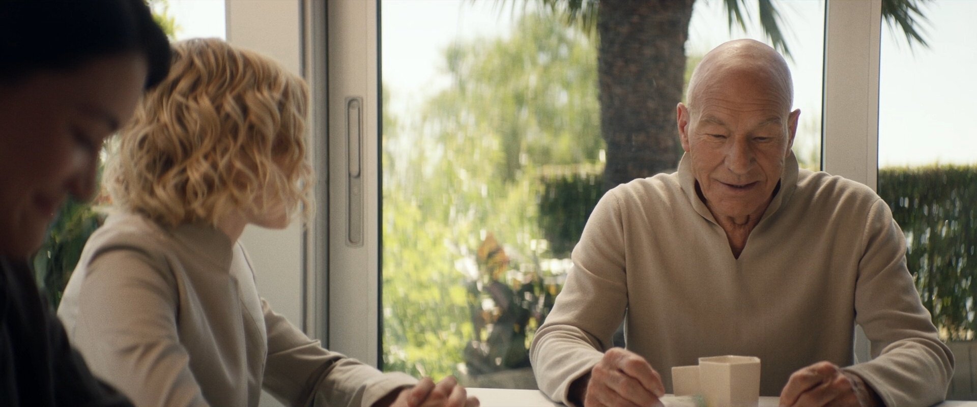 extant_StarTrek_PIC_1x10-EtInArcadiaEgoPart2_5198.jpg