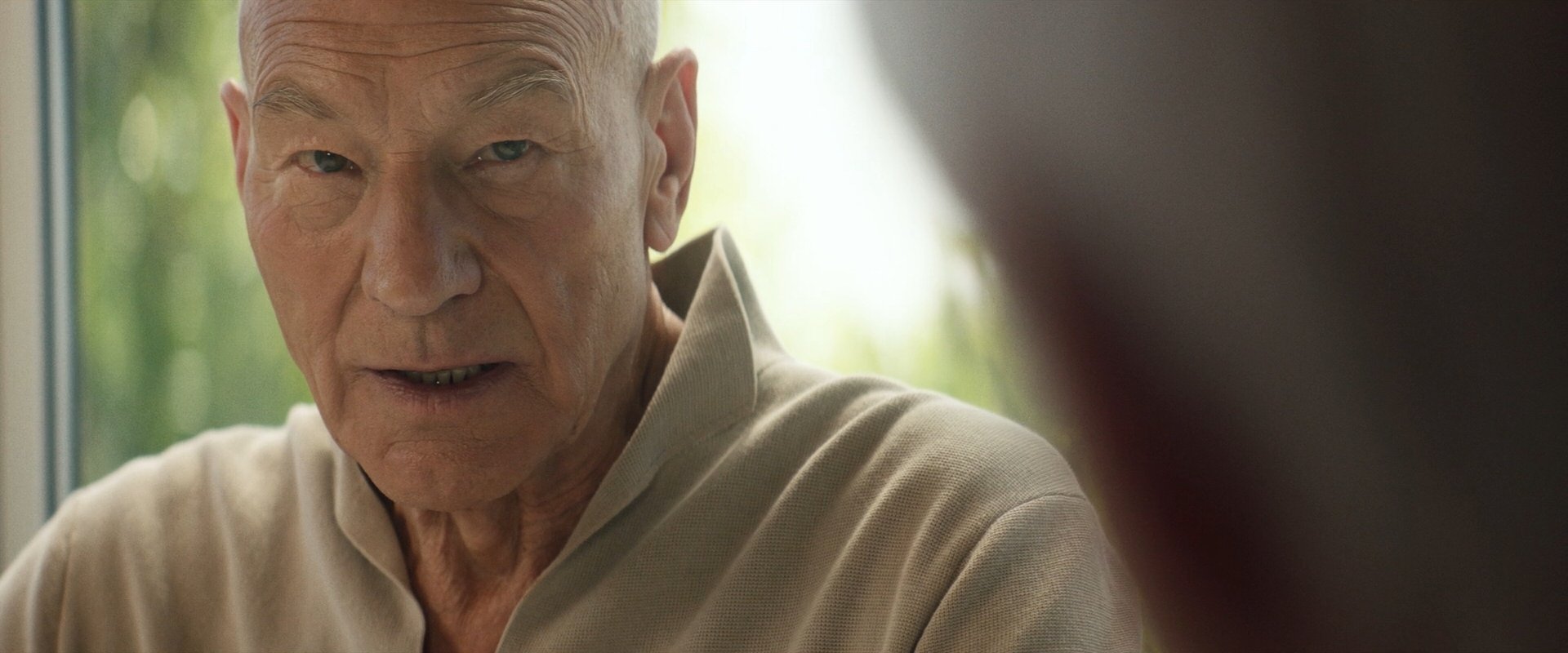 extant_StarTrek_PIC_1x10-EtInArcadiaEgoPart2_5218.jpg