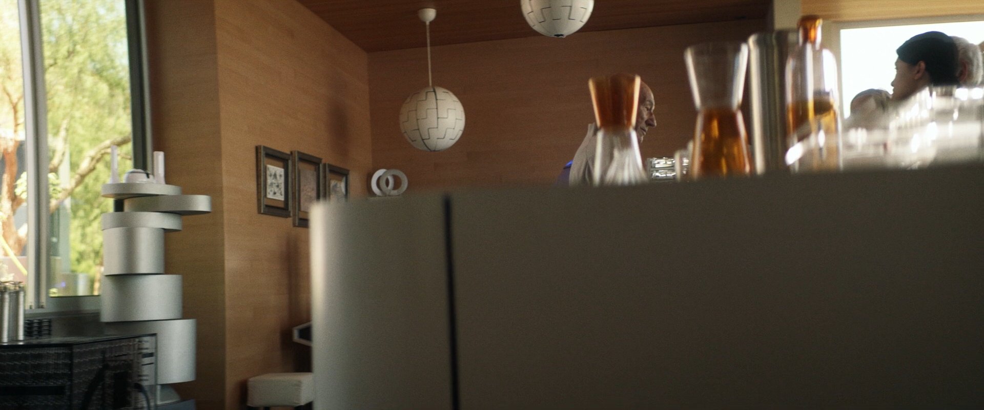 extant_StarTrek_PIC_1x10-EtInArcadiaEgoPart2_5260.jpg