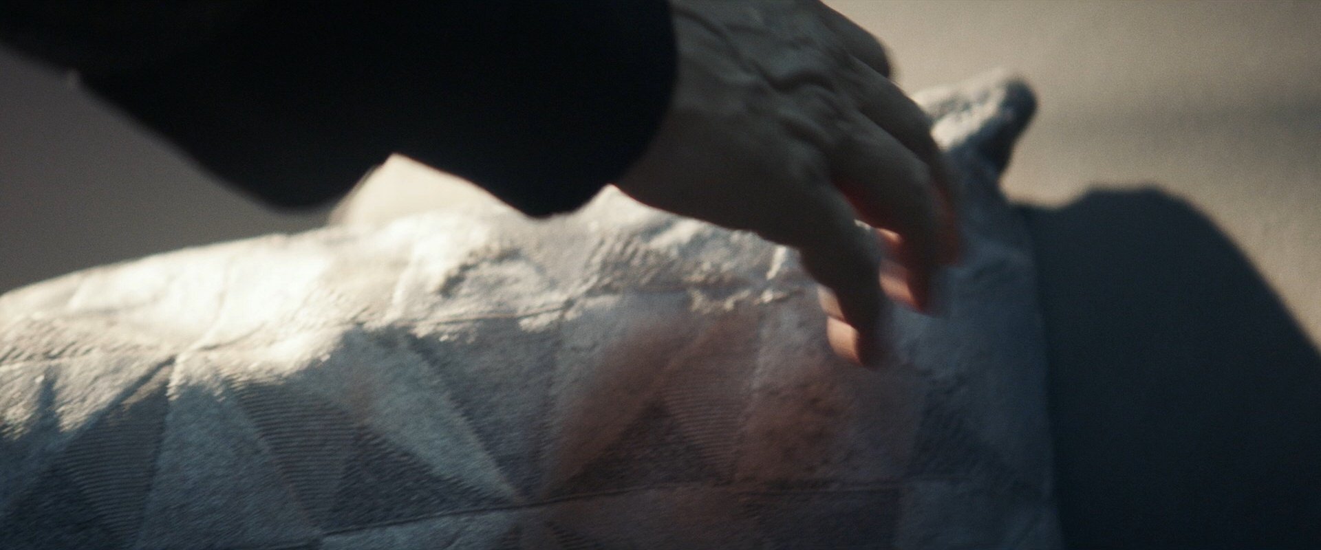 extant_StarTrek_PIC_1x10-EtInArcadiaEgoPart2_5284.jpg