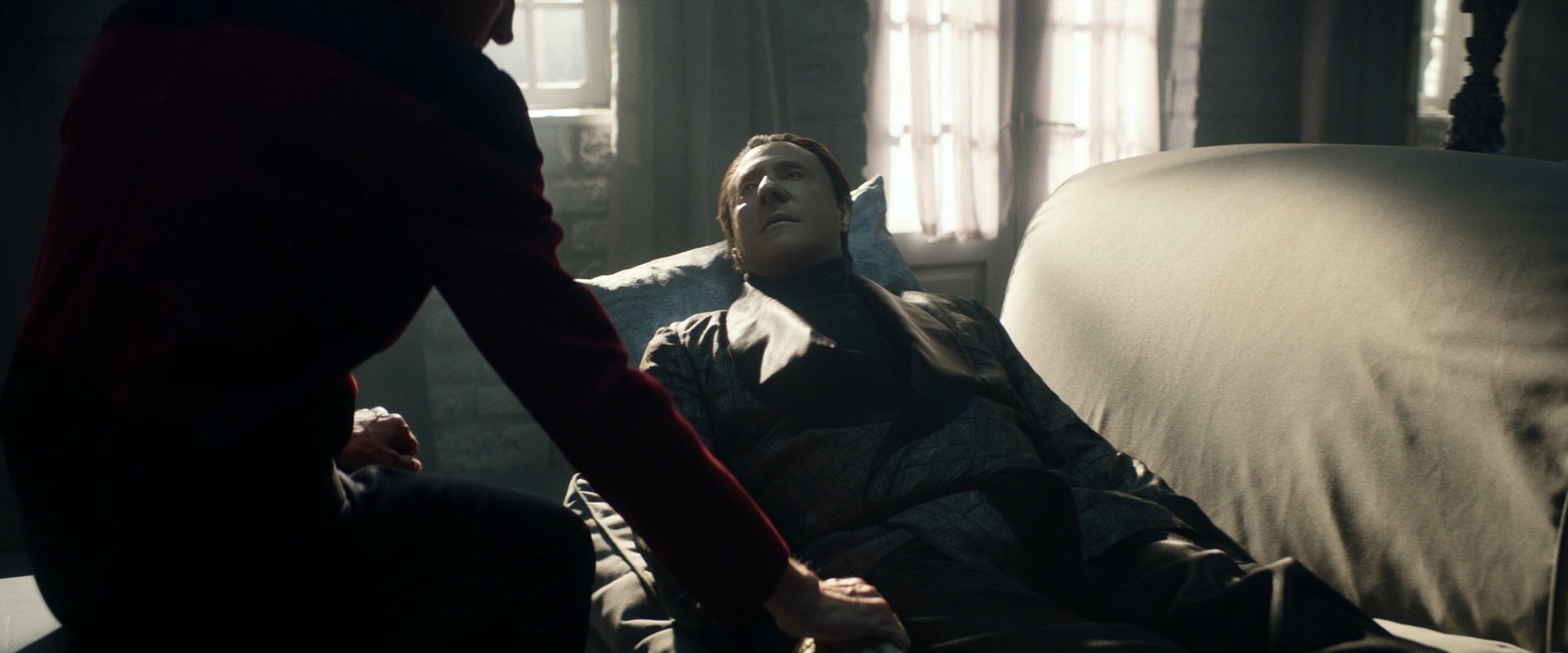 extant_StarTrek_PIC_1x10-EtInArcadiaEgoPart2_5339.jpg
